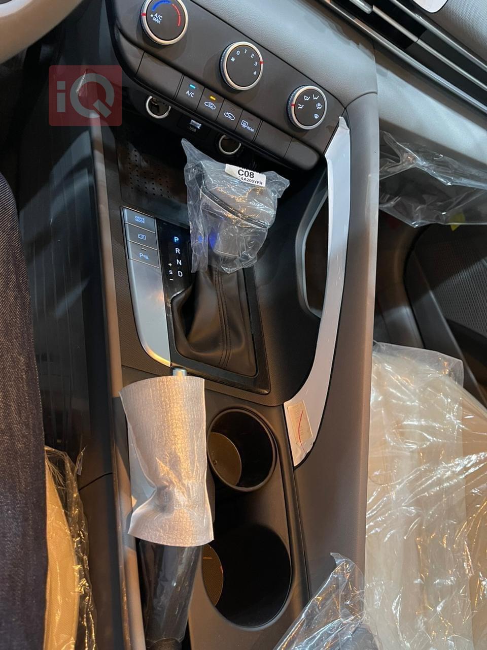 هیوندای ئەلەنترا